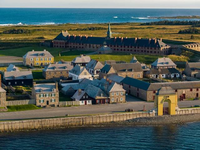 Fortress of Louisbourg Parks Canada.jpg
