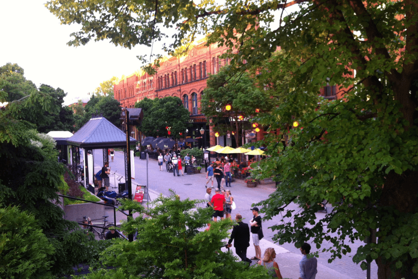 Victoria Row Charlottetown.jpg
