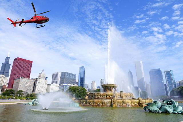 Explore Buckingham Fountainwith Best Chicago Tour.jpg