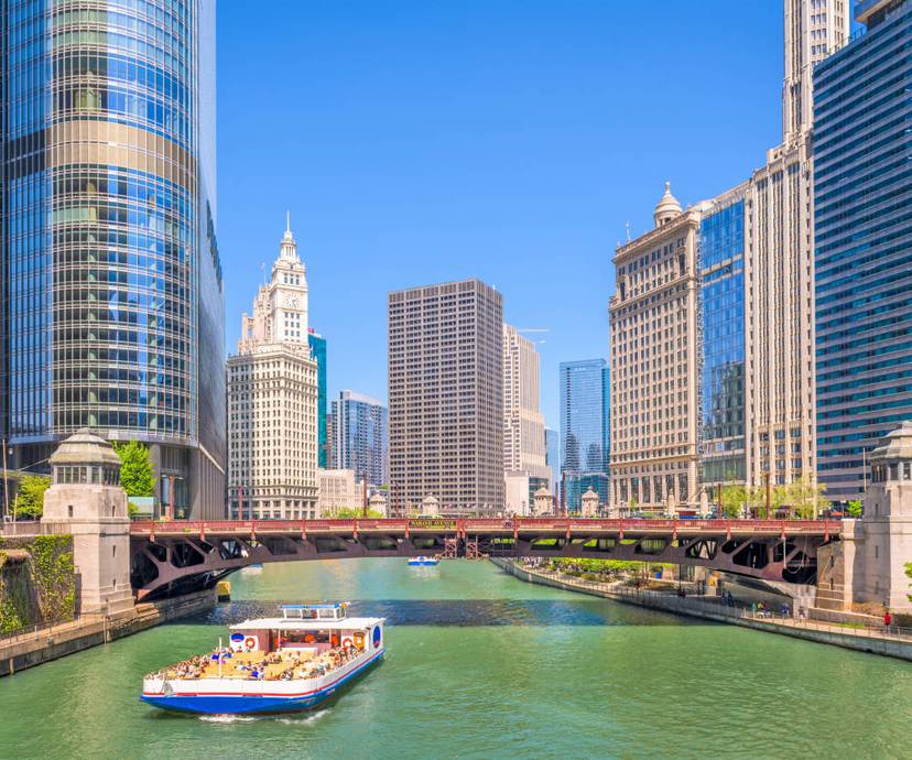Chicago Shoreline wih Best of Chicago Tour.jpg