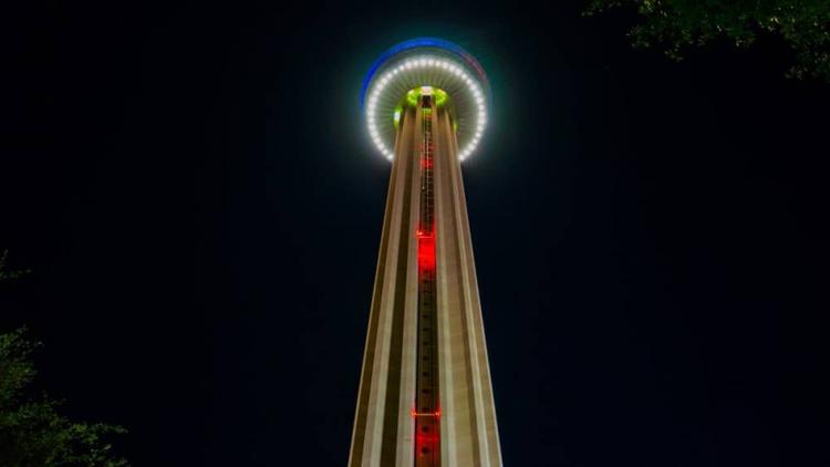 https://res.cloudinary.com/see-sight-tours/image/upload/t_desktop/v1636378862/tower-of-the-americas-night-shutterstock.jpg image 1