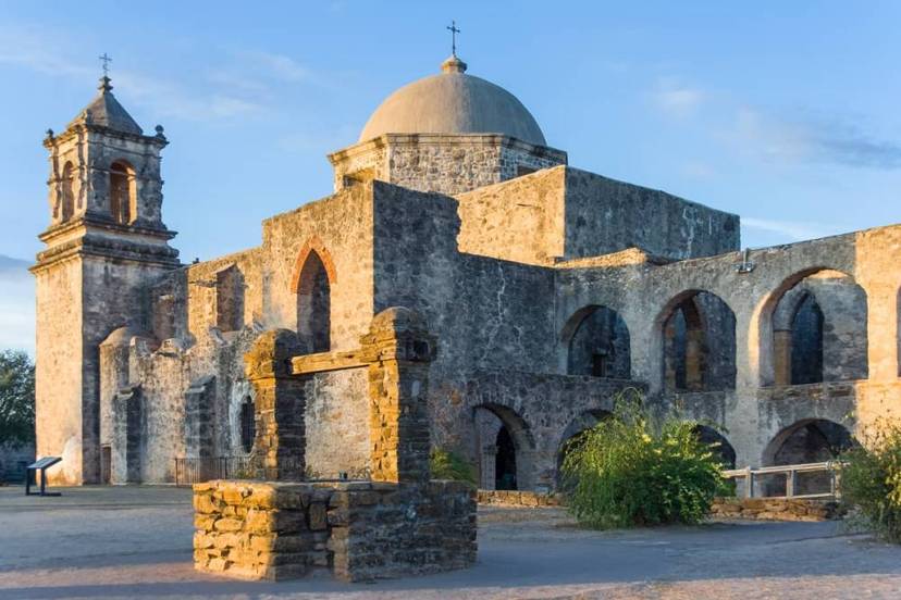 San Antonio Tour from Austin.jpg