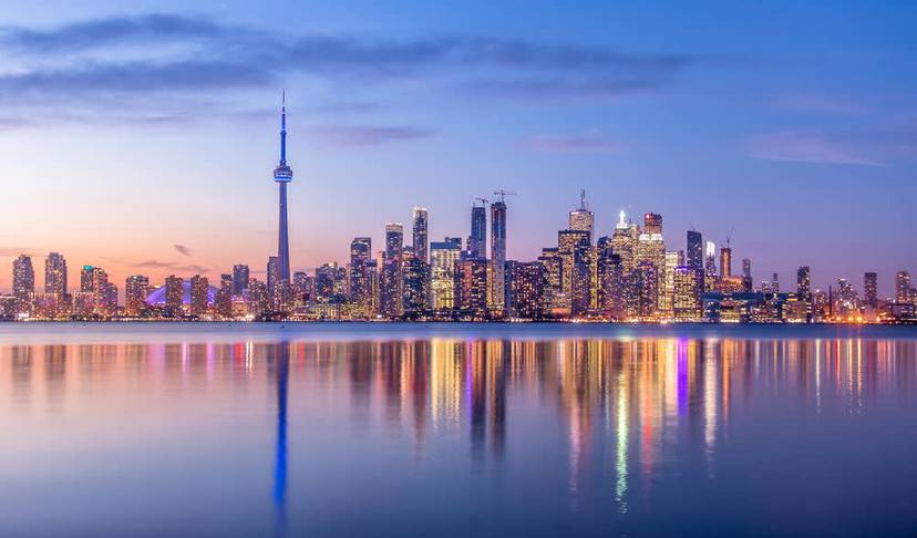 Toronto Skyline Dusk.jpg