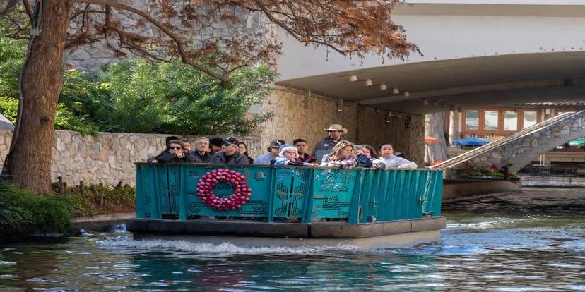 San Antonio Small Group Walking Tour with Riverwalk Boat Cruise.jpg.jpg