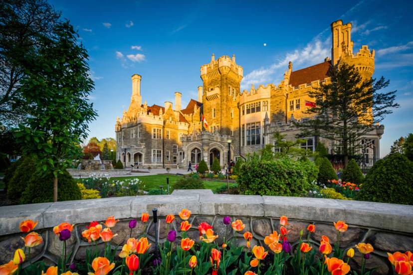 Beautiful view of Casa Loma.jpg