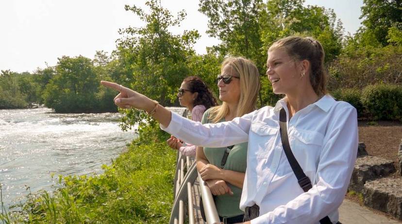 People at Niagara Falls USA.jpg