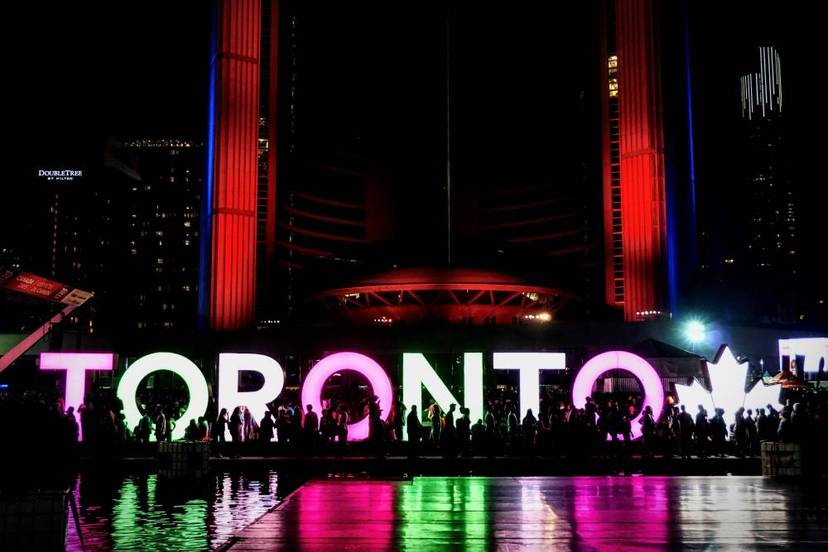 Night Tour Toronto (with CN Tower).jpg
