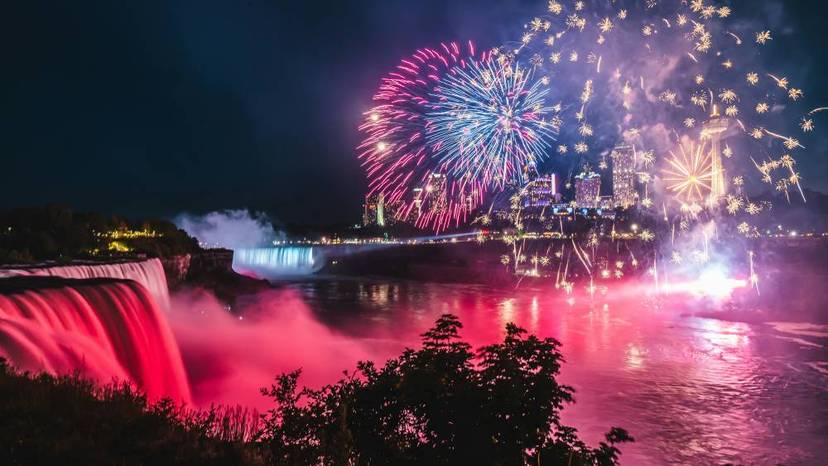 Niagara Falls firework tour at night.jpg