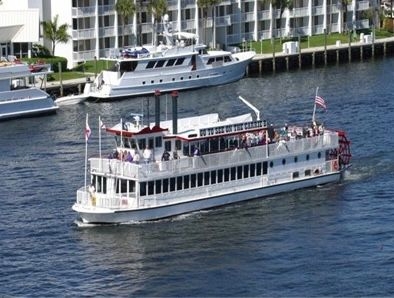 https://res.cloudinary.com/see-sight-tours/image/upload/v1667234668/strapi/Boat_Cruise_FL_0db2d6775b.jpg