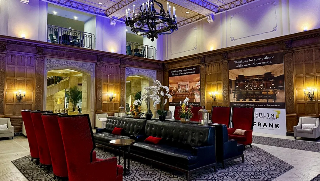 https://res.cloudinary.com/see-sight-tours/image/upload/v1738413509/strapi/Fairmont_Chateau_Laurier_8d2789efb2.webp