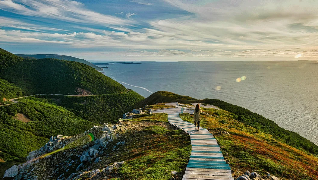 https://res.cloudinary.com/see-sight-tours/image/upload/v1738669046/strapi/Cape_Breton_Sydney_Nova_Scotia_1_2d80b36c7f.webp