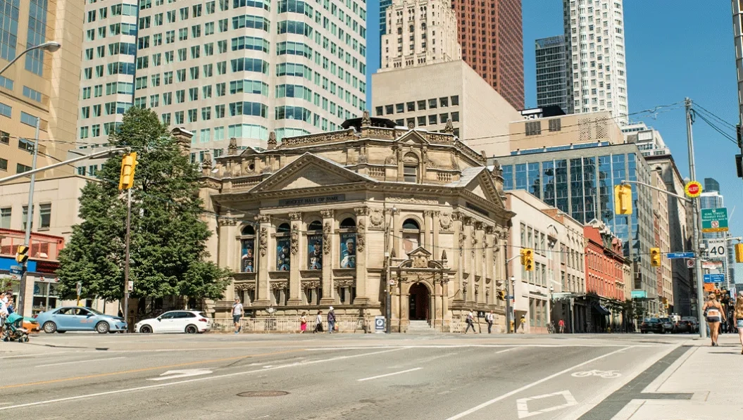 https://res.cloudinary.com/see-sight-tours/image/upload/v1738929117/strapi/The_Hockey_Hall_of_Fame1_a6d8a17afa.webp