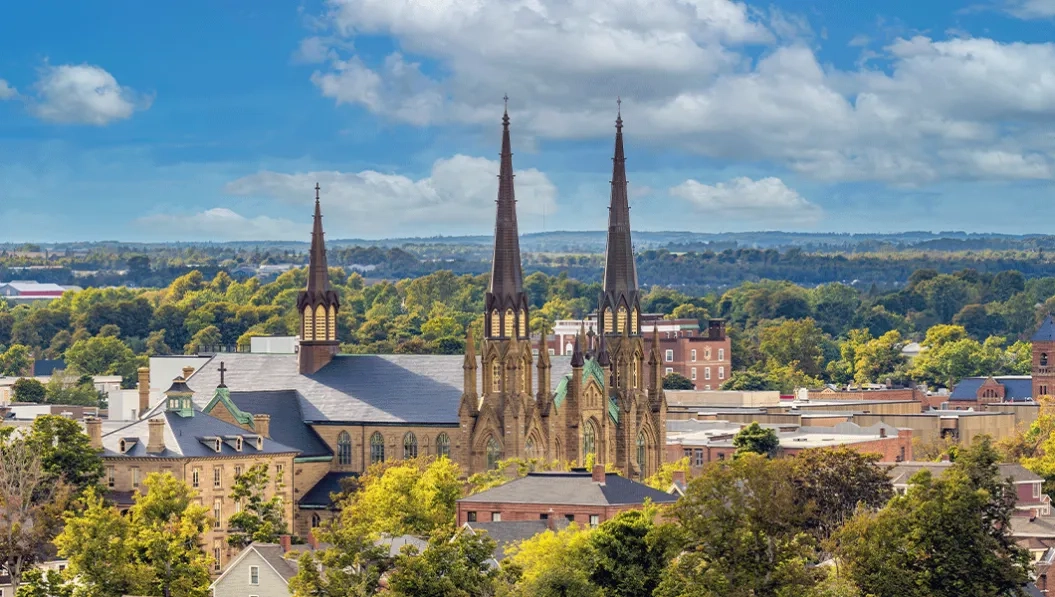 https://res.cloudinary.com/see-sight-tours/image/upload/v1739187418/strapi/St_Dunstans_Basilica_Prince_Edward_Island_2_5b5742a040.webp