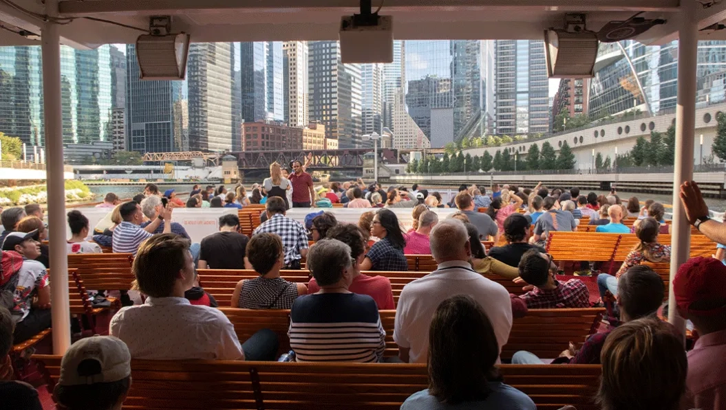 https://res.cloudinary.com/see-sight-tours/image/upload/v1739860137/strapi/Shoreline_Architecture_Cruise2_46a73807e6.webp