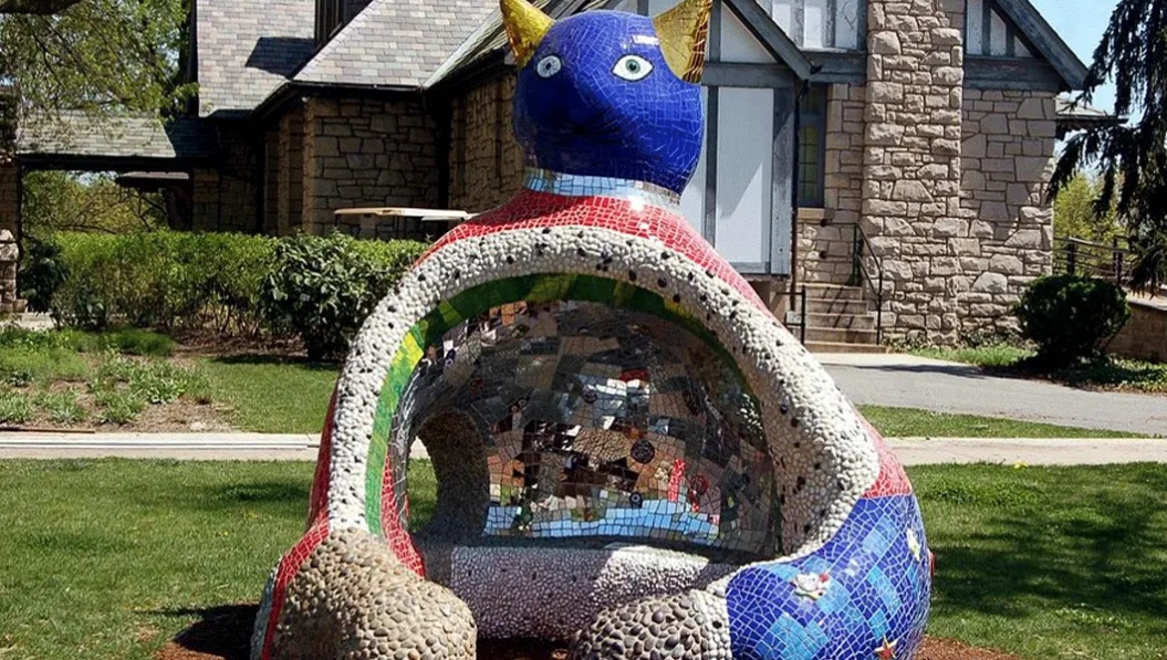 https://res.cloudinary.com/see-sight-tours/image/upload/v1739861437/strapi/Laumeier_Sculpture_Park_St_Louis3_1fb3b10f21.webp