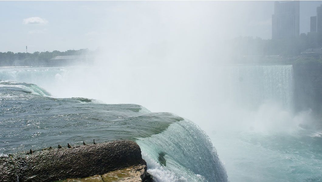 https://res.cloudinary.com/see-sight-tours/image/upload/v1744889986/strapi/Terrapin_Point_Niagara_Falls_3b918506de.jpg