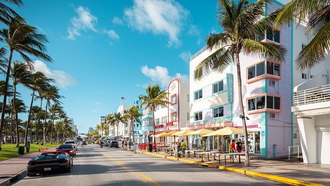 https://res.cloudinary.com/see-sight-tours/image/upload/v1744957204/strapi/Beautiful_Art_Deco_Historic_District_08dd6a9b31.jpg
