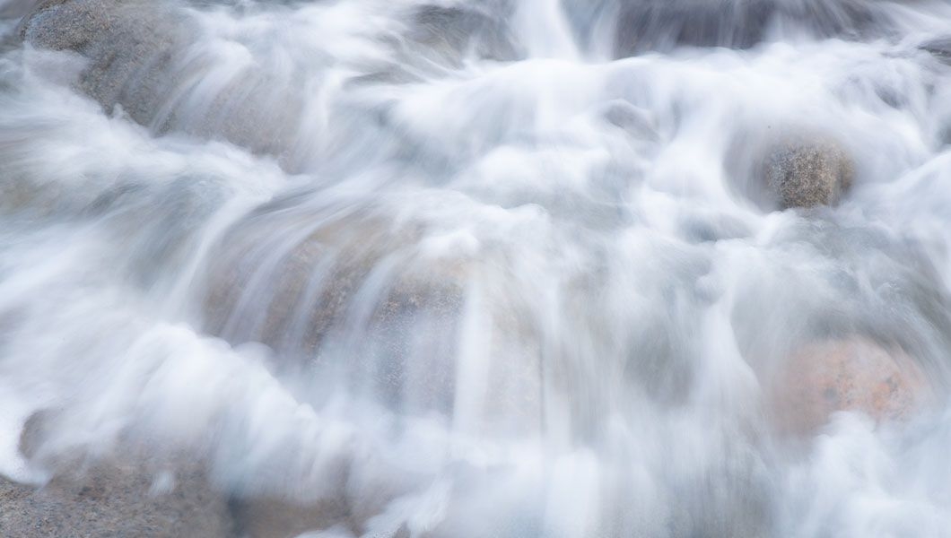 https://res.cloudinary.com/see-sight-tours/image/upload/v1744958540/strapi/Bar_Harbour_Thunder_Hole_dcf5991a2b.jpg