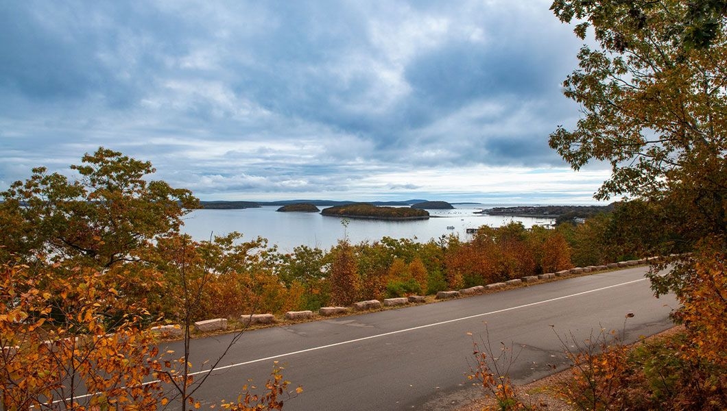 https://res.cloudinary.com/see-sight-tours/image/upload/v1744958894/strapi/Acadia_National_Park_Bar_Harbour_d06920ed11.jpg