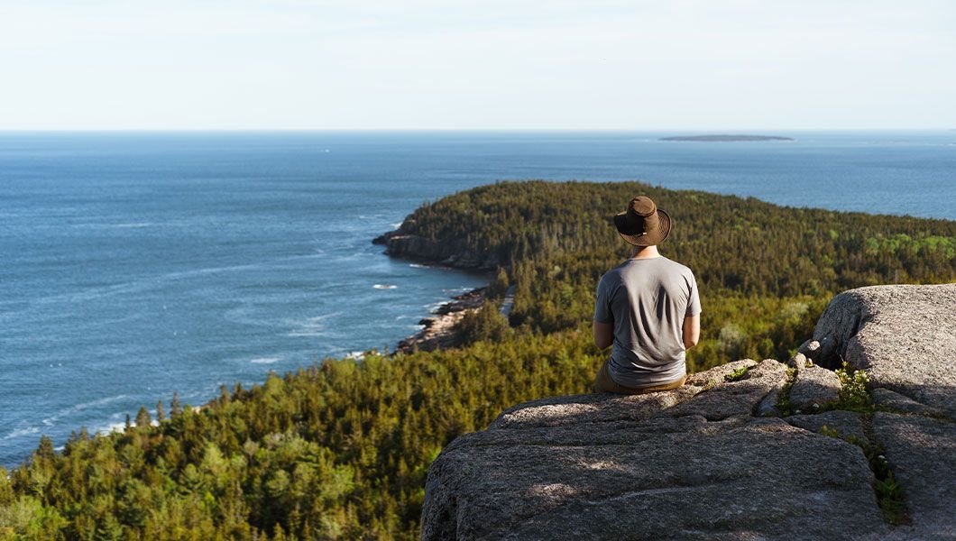 https://res.cloudinary.com/see-sight-tours/image/upload/v1744959572/strapi/Maine_Otter_Cliff_1267825ff2.jpg
