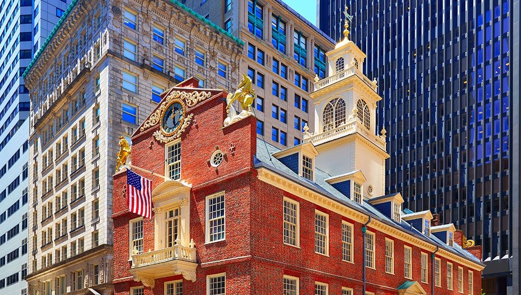 https://res.cloudinary.com/see-sight-tours/image/upload/v1744977322/strapi/Old_State_House_MA_9b1b95325d.jpg