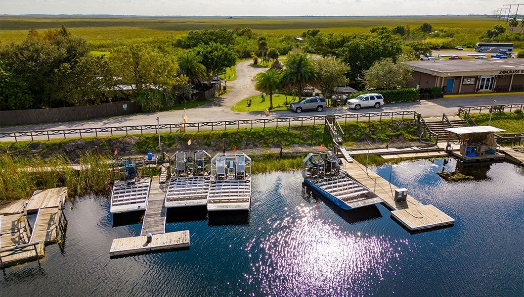 https://res.cloudinary.com/see-sight-tours/image/upload/v1745233275/strapi/Aerial_photo_of_Sawgrass_Recreation_Park_25b858fe45.jpg