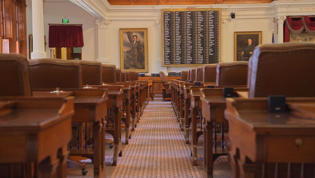 https://res.cloudinary.com/see-sight-tours/image/upload/v1745390565/strapi/US_Austin_Texas_Capitol_7c8e688fdb.jpg