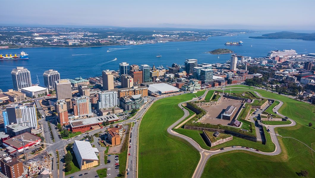 https://res.cloudinary.com/see-sight-tours/image/upload/v1745407295/strapi/Downtown_Halifax_479ae06edf.jpg