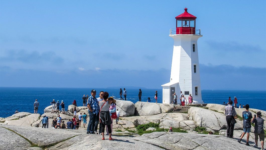 https://res.cloudinary.com/see-sight-tours/image/upload/v1745409809/strapi/Peggy_s_Cove_Lighthouse_Canada_a6986bcab7.jpg