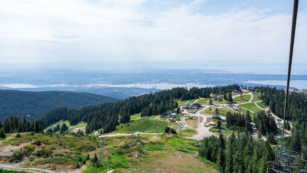 https://res.cloudinary.com/see-sight-tours/image/upload/v1745909786/strapi/Canada_Grouse_Mountain_Vancouver_d173d78194.jpg