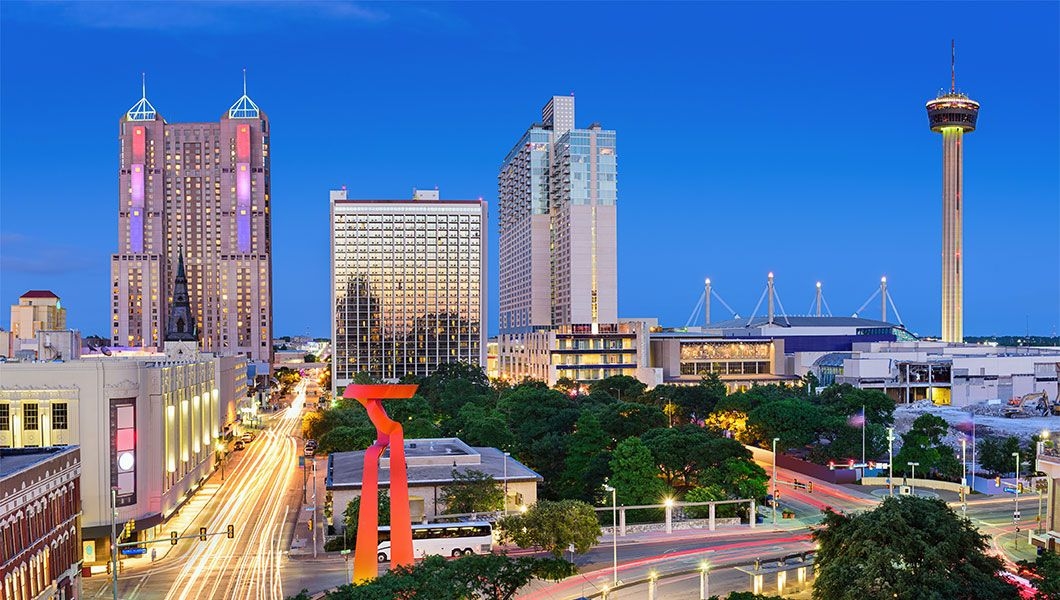 https://res.cloudinary.com/see-sight-tours/image/upload/v1745921013/strapi/San_Antonio_Tower_of_America_bad8a84bb3.jpg