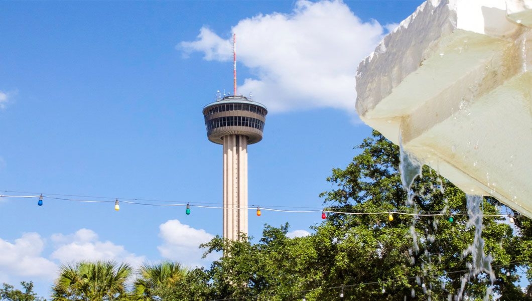 https://res.cloudinary.com/see-sight-tours/image/upload/v1745921013/strapi/Tower_of_America_TX_San_Antonio_5894b75f2b.jpg