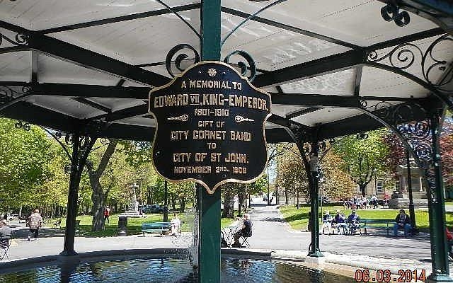 https://res.cloudinary.com/see-sight-tours/image/upload/v1746000002/strapi/meorial_to_king_emporer_351e061960.jpg