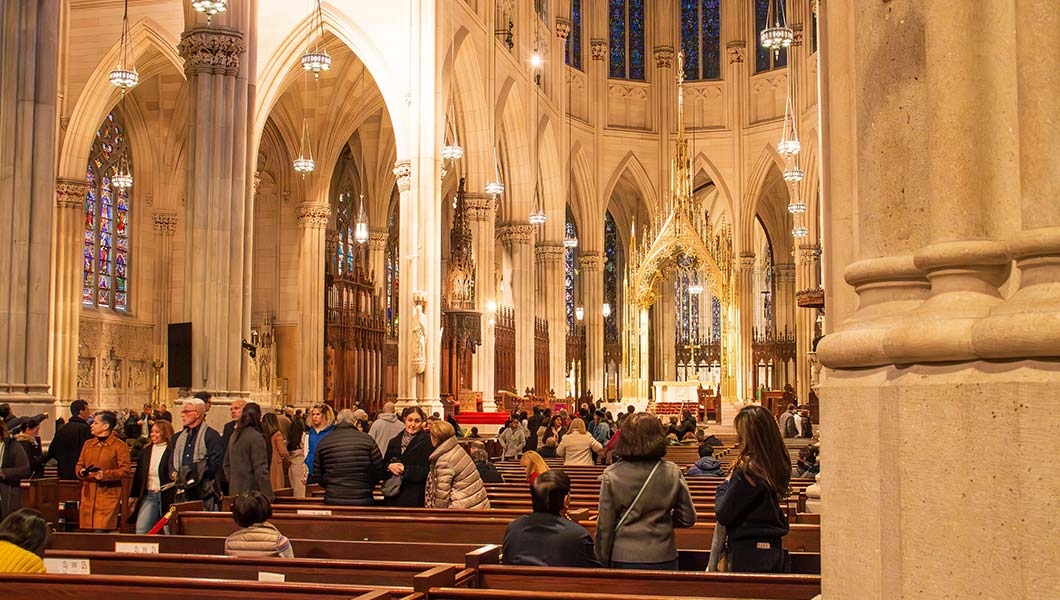 https://res.cloudinary.com/see-sight-tours/image/upload/v1747227167/strapi/old_st_patrick_s_cathedral_ca68ba814f.jpg