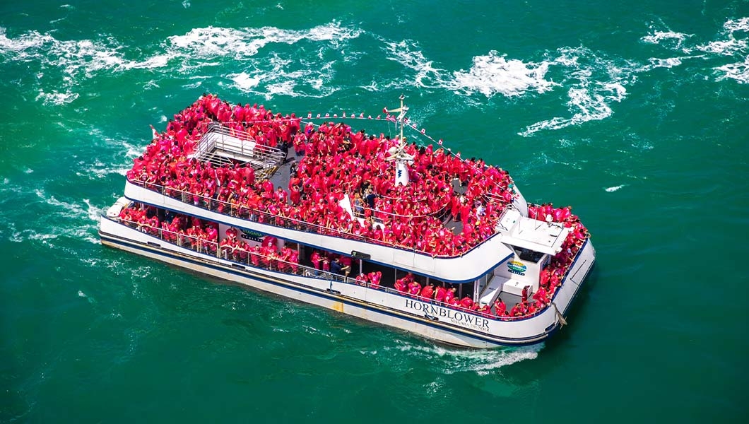 https://res.cloudinary.com/see-sight-tours/image/upload/v1747829719/strapi/Niagara_City_Cruises1_1dee1b4676.jpg