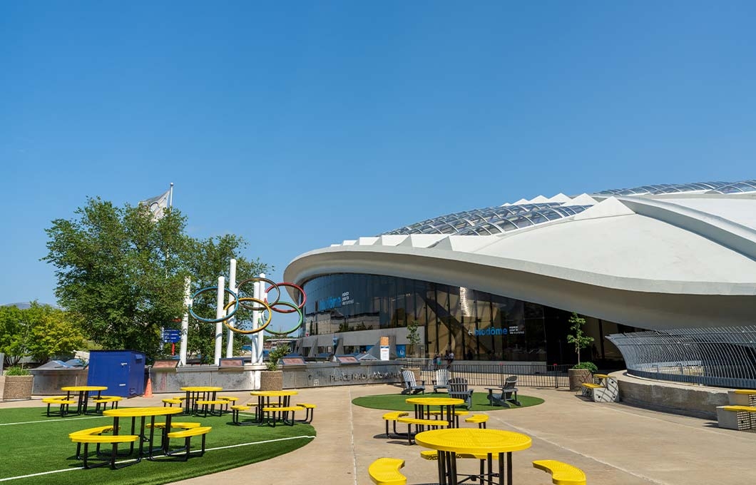 https://res.cloudinary.com/see-sight-tours/image/upload/v1748344318/strapi/biodome_a_montreal_ae94d178e4.jpg