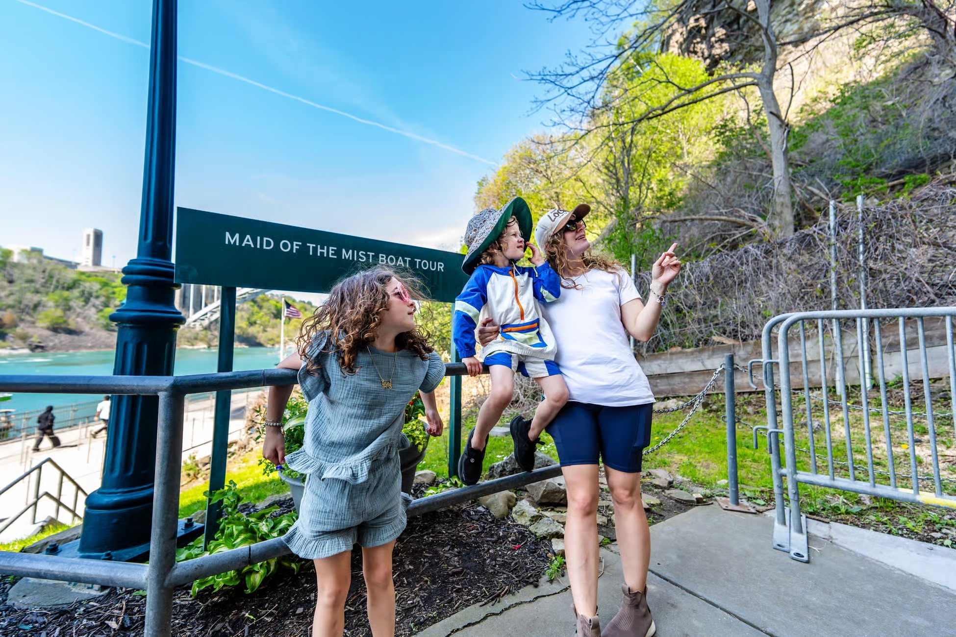 https://res.cloudinary.com/see-sight-tours/image/upload/v1783958066/strapi/Maid_of_the_Mist_4_ffd3280e92.jpg