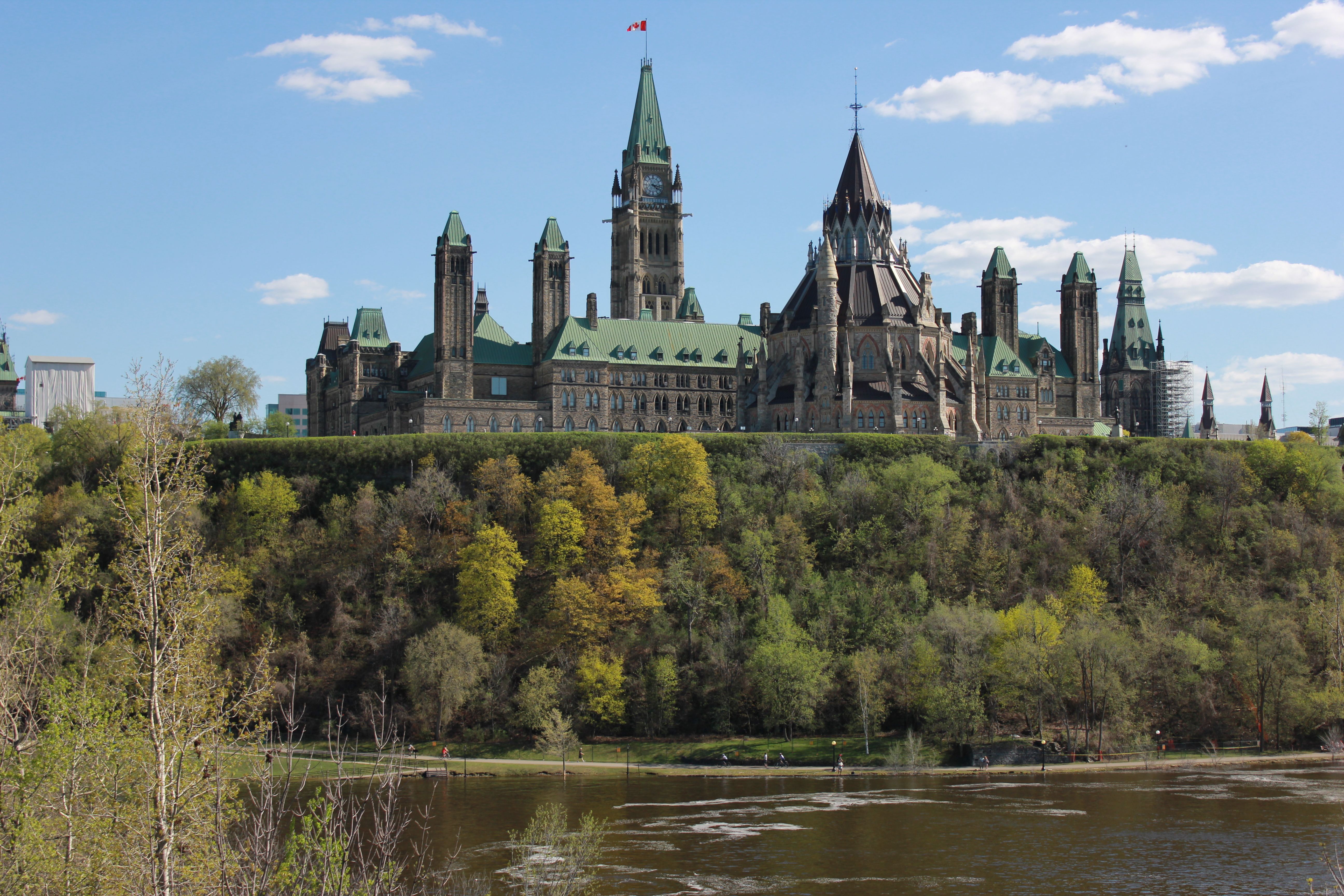 https://res.cloudinary.com/see-sight-tours/image/upload/v1787164993/strapi/Ottawa_Kiweki_Point_f5282cc845.jpg
