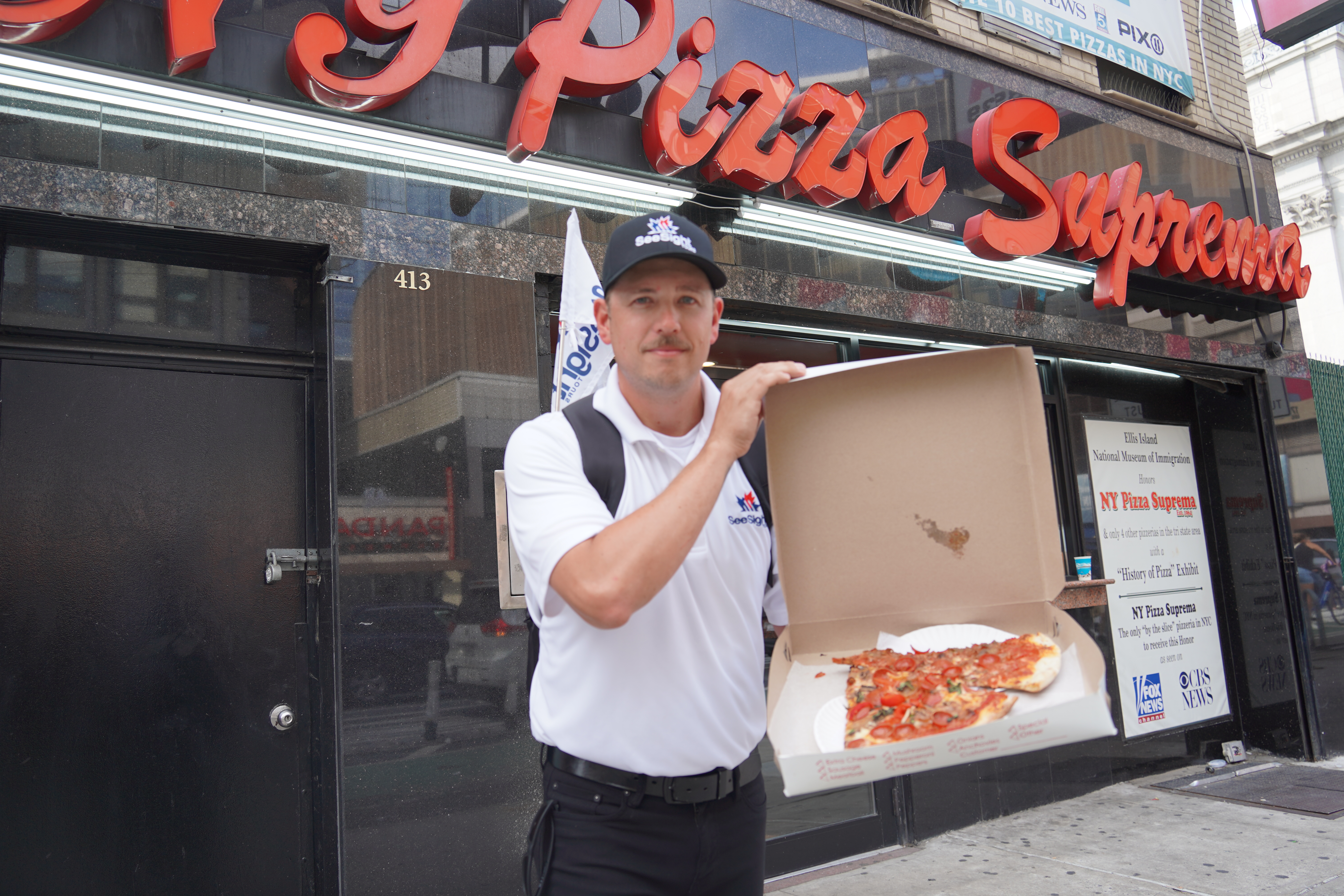 https://res.cloudinary.com/see-sight-tours/image/upload/v1787226776/strapi/NY_Pizza_Suprema_2aa3450284.jpg