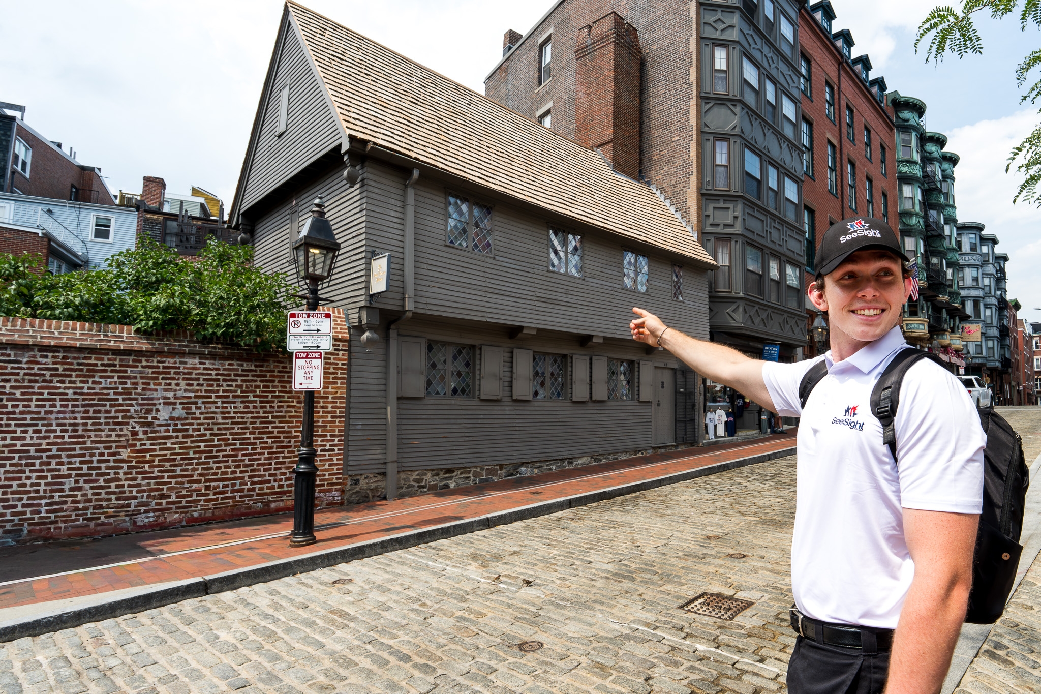 https://res.cloudinary.com/see-sight-tours/image/upload/v1787230095/strapi/Boston_Paul_Revere_House_376ecfa2de.jpg