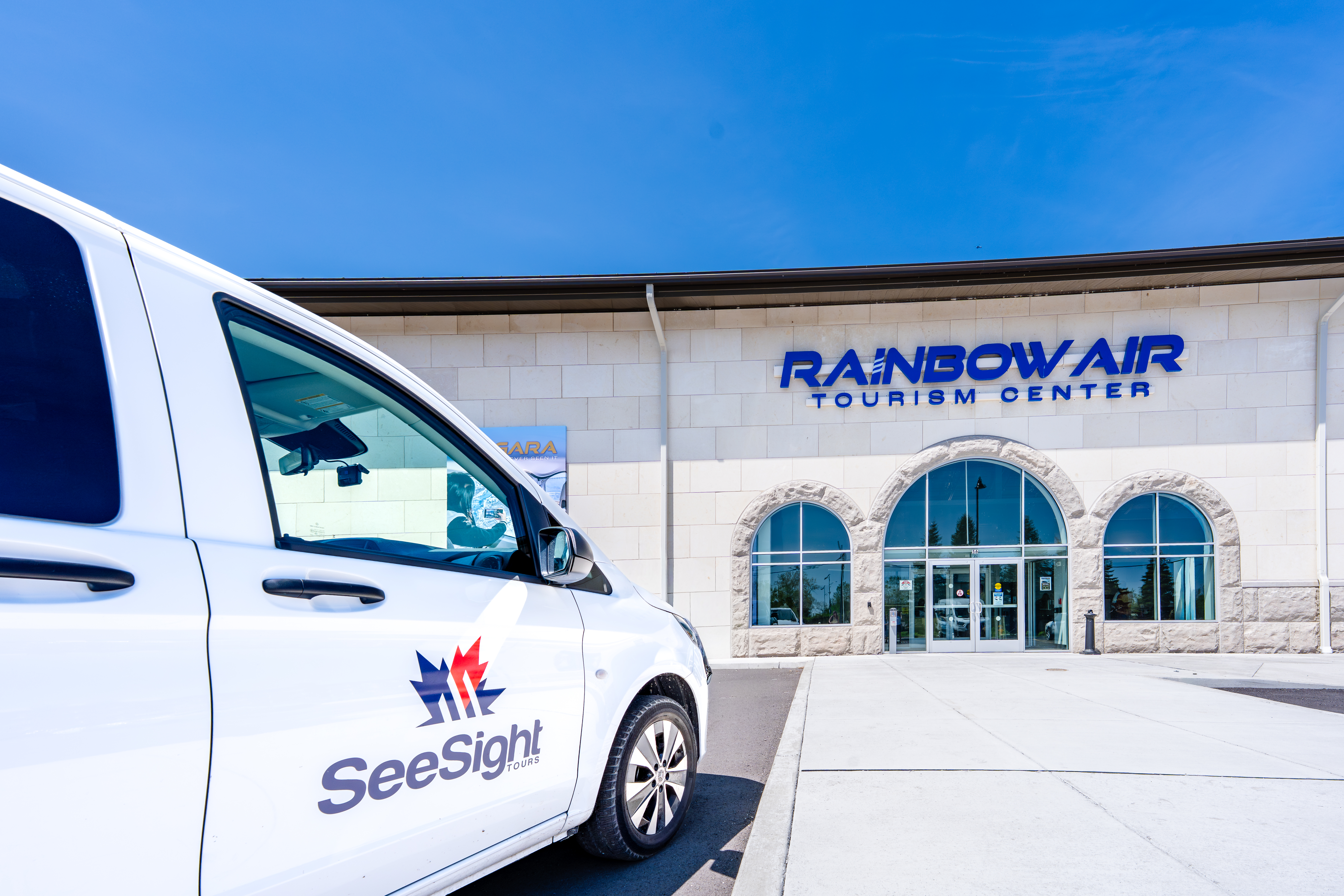 https://res.cloudinary.com/see-sight-tours/image/upload/v1787235953/strapi/NFUSA_Rainbow_Air_Helis_e14466e4c7.jpg