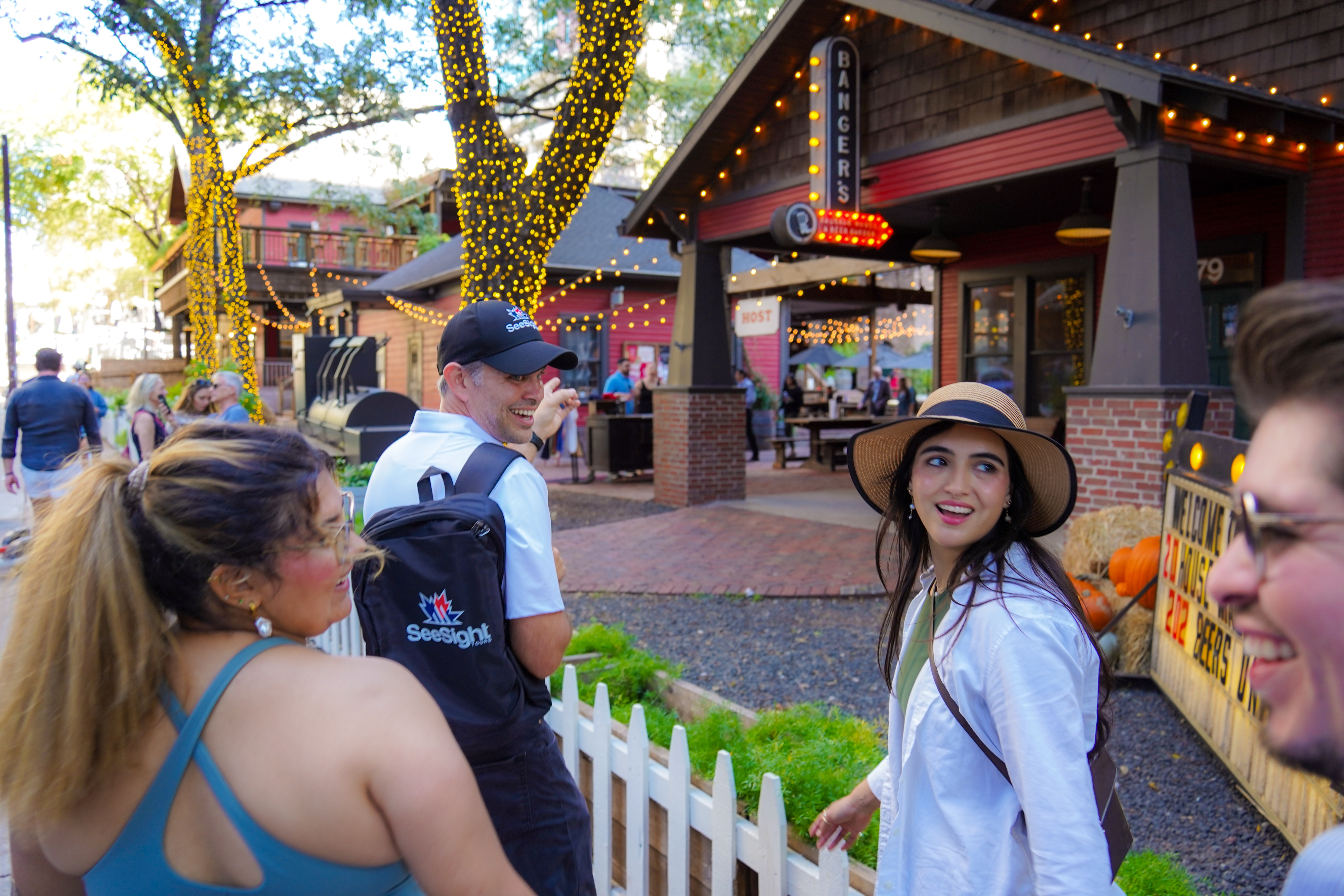 https://res.cloudinary.com/see-sight-tours/image/upload/v1787236580/strapi/Austin_Banger_s_Sausage_366d114be3.jpg