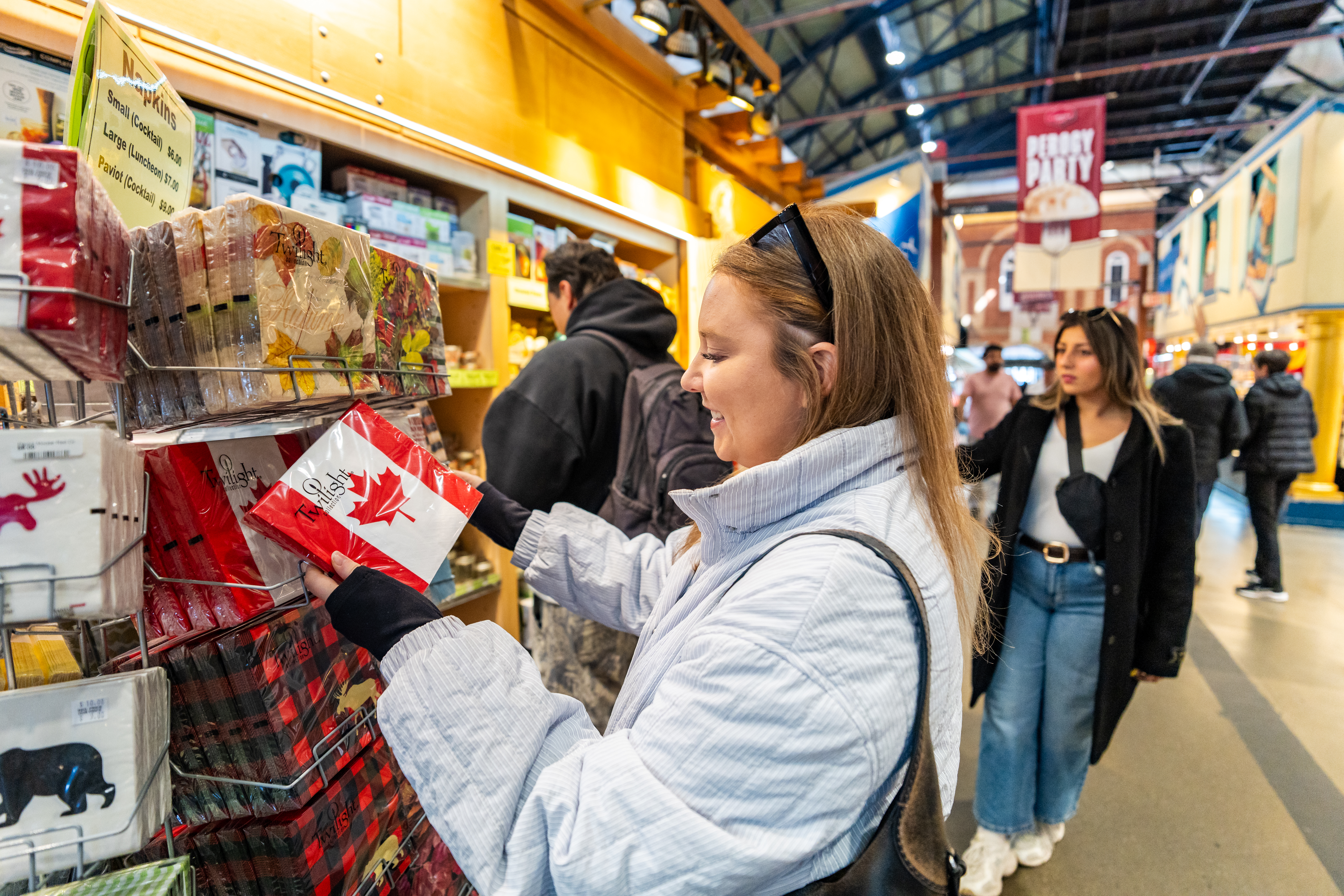 https://res.cloudinary.com/see-sight-tours/image/upload/v1787334256/strapi/Toronto_St_Lawrence_Market_2ec2511e96.jpg