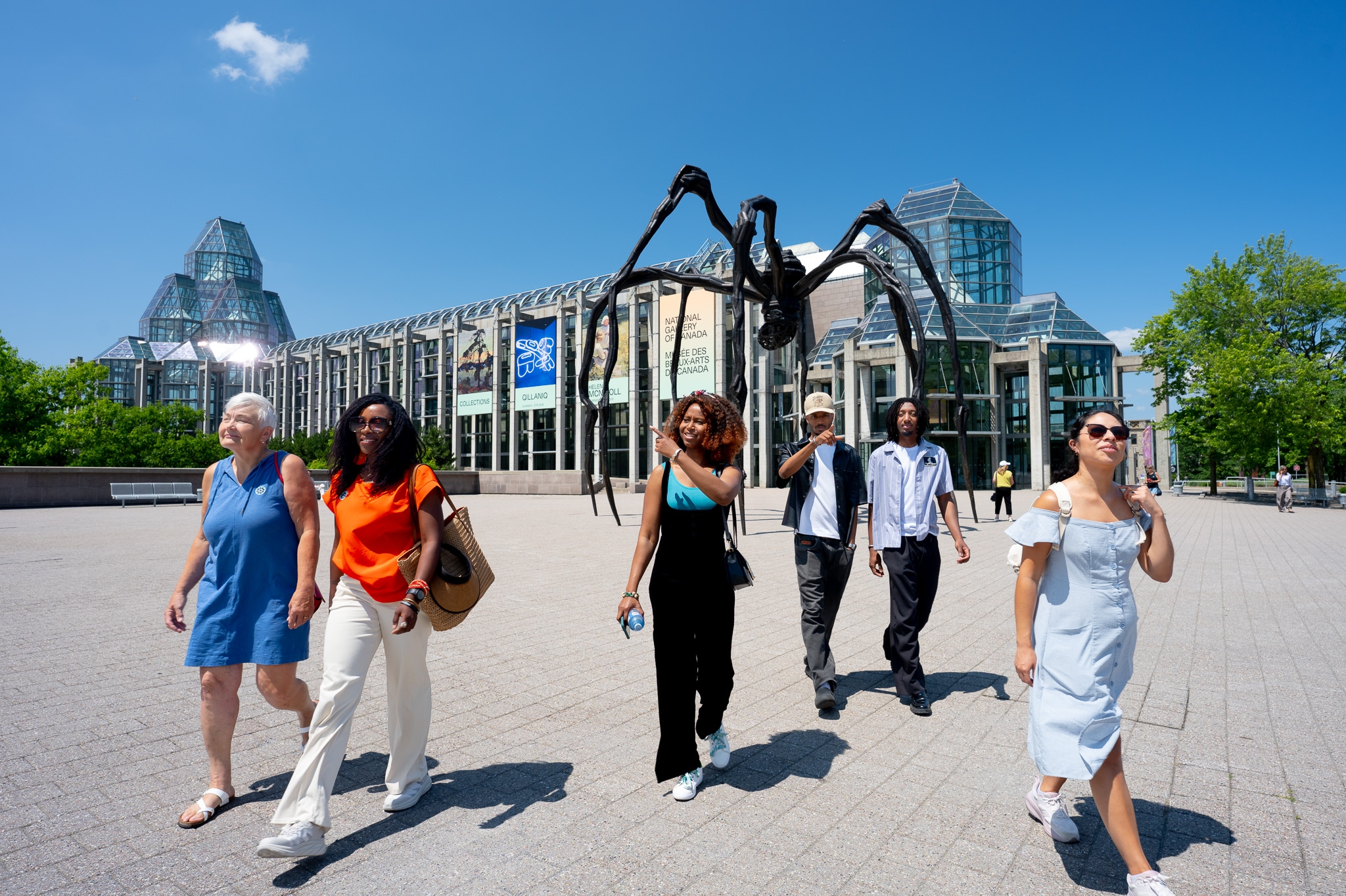 https://res.cloudinary.com/see-sight-tours/image/upload/v1787577180/strapi/Ottawa_Maman_aac15f1724.jpg