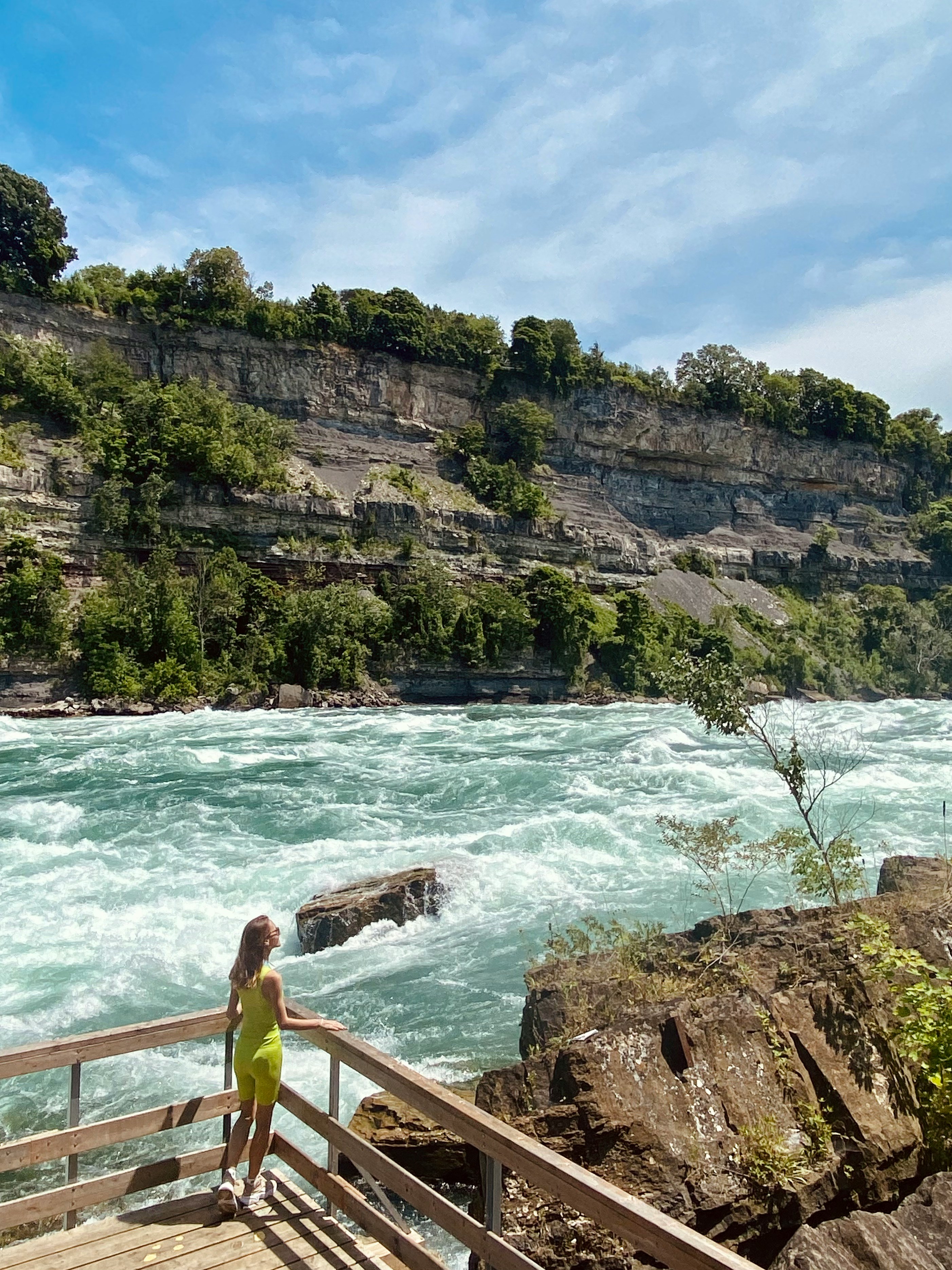 https://res.cloudinary.com/see-sight-tours/image/upload/v1787588780/strapi/Niagara_White_Water_Walk_9efd7ece67.jpg